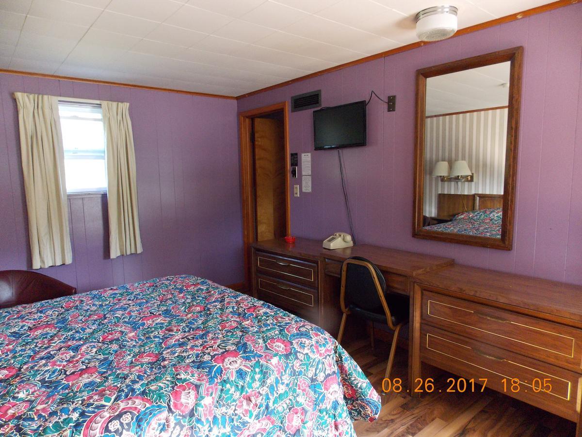 Melody Motor Lodge Connellsville Eksteriør billede